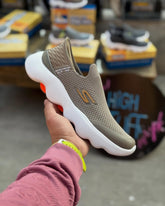 Skechers Slip-ins: GO WALK Massage Fit - Light Brown